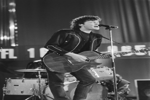 Mick Jagger gibt zu: Rolling Stones-Biopic-Idee "interessiert mich"