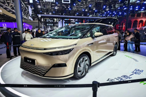 Geely-Eigentümer könnte größter Daimler-Aktionär werden